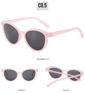 Drei Ansichten der rosa Cat-Eye-Sonnenbrille mit Metallnieten und grauen Gläsern