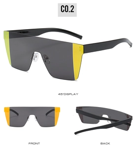 Affichage en trois vues de lunettes de soleil masque montrant l'avant, l'arrière et l'angle