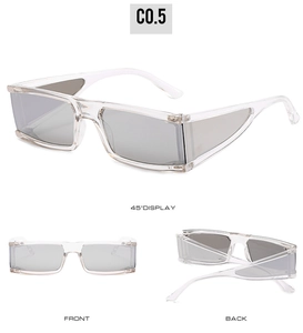 Vue détaillée des lunettes de soleil carrées transparentes avec verres argentés et design
