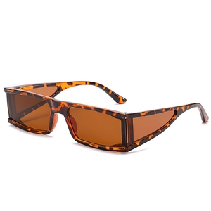 Lunettes de soleil rétro géométriques en écaille avec des verres de couleur ambre