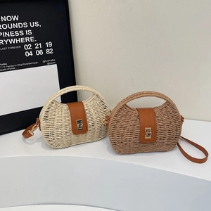 Women Straw Woven Handbag Shoulder Crossbody Bag Vacation Beach Style With Faux Leather Trim And Metal Twist Lock