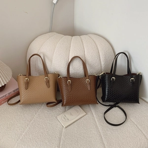 Handbag Woven Texture PU Leather Large Capacity Shoulder Crossbody Bag Adjustable Strap Retro Urban Style For Women