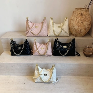 Sac À Épaule Matelassé Pour Femme Cuir PU Chaîne Dorée Sac Hobo Losanges Fermoir Tournant Sac Élégant