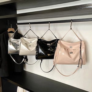 Women Glossy PU Leather Tote Handbag Large Capacity Double Twist Lock Shoulder Bag With Woven Rope Urban Minimalist Style