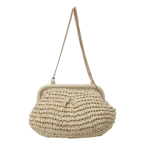 Sac bandoulière chic en paille en forme de coquille beige avec chaîne dorée
