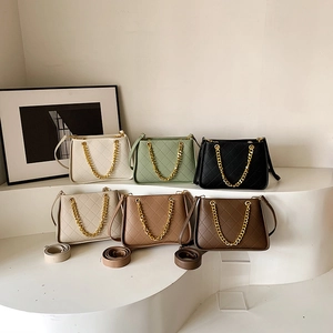 Sac À Main Matelassé Pour Femmes En Cuir PU Chaîne Dorée Sac À Épaule Carré Tendance Élégant
