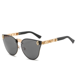 Lunettes De Soleil Cat Eye Gothique Pour Femmes Protection UV400 Punk Crâne Monture En Métal Branches Fleuries
