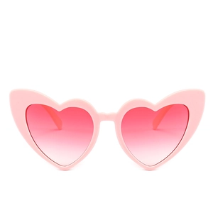 Occhiali da sole alla moda a forma di cuore rosa con lenti sfumate e montura in plastica