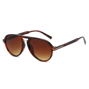 Classic double-bridge aviator sunglasses with tortoise frame and brown gradient lenses