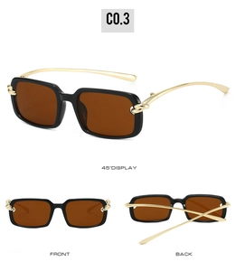 Trois vues de lunettes de soleil carrées rétro avec monture noire et branches dorées torsadées