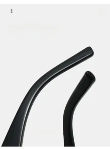 Detail of curved glossy black temple tips designed for comfortable ergonomic fit