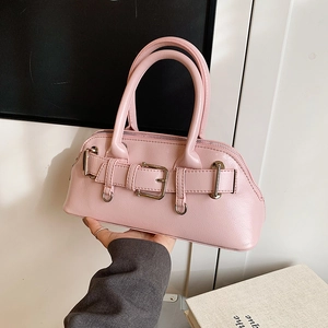 Sac à main minimaliste rose avec boucle décorative et double poignée pour femme