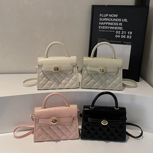 Borsa A Tracolla Da Donna In Pelle PU Trapuntata Borsa A Mano Chiusura Girevole Oro Tracolla Regolabile Borsa Quadrata Moda