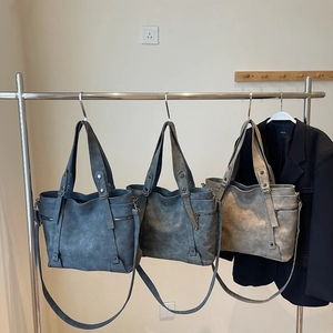 Vintage PU Leder Shopper Große Kapazität Pendler Schulter Umhängetasche Mit Nieten Reißverschluss Retro Stil Für Damen