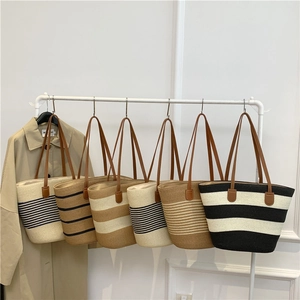 Women Large Capacity Straw Woven Tote Bag Striped Vacation Beach Shoulder Bag Summer Urban Minimalist Handbag With Zipper