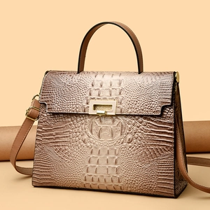 Retro crocodile pattern Kelly bag in gradient brown with top handle and gold clasp buckle