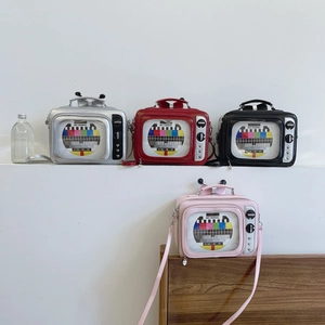 Retro TV Shaped Crossbody Bag PU Leather Novelty Handbag With No Signal Pattern Transparent Window Fashion For Women