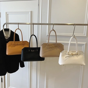 Women PU Leather Shoulder Bag Large Capacity Vintage Minimalist Tote Bag With Belt Buckle Gold Hardware Daily Commuter
