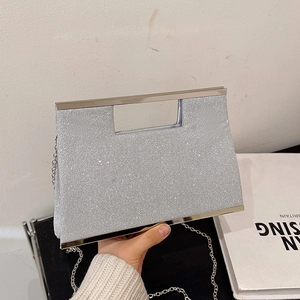 Elegante borsa da sera glitter argento con manico in metallo e catena rimovibile