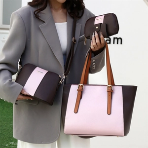 Ensemble de trois sacs cabas pour femmes avec blocs de couleurs rose et marron