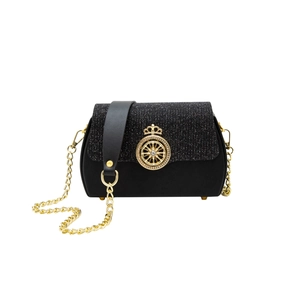 Elegante borsa a scatola nera con fibbia a corona dorata, catena e patta di paillettes