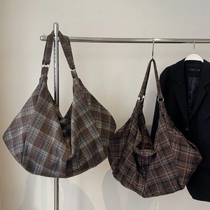 Retro plaid canvas tote bags for women in blue and brown vintage patterns