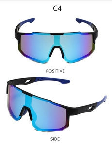 Doppia vista degli occhiali da sole sportivi C4 con lenti a specchio blu e viola