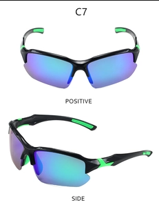 Polarized sports sunglasses C7 featuring purple-blue mirror lenses and green non-slip pads