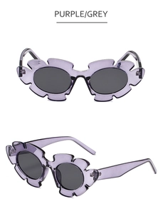 Vues détaillées de face et de côté de lunettes de soleil fleurs mauves aux verres gris