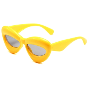 Lunettes de soleil œil de chat rétro avec monture jaune épaisse et verres gris à 45 degrés