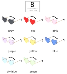 Vue détaillée de lunettes de soleil cœur sans monture en huit couleurs assorties