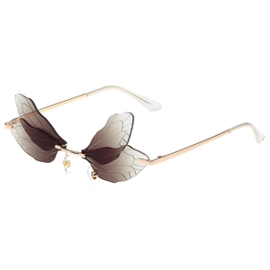 Lunettes de soleil ailes de libellule avec verres dégradés marron et monture dorée