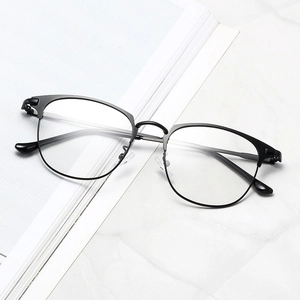 Retro Square Photochromic Glasses Blue Light Blocking Metal Frame Fashion Eyewear Unisex Lightweight