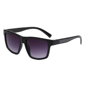 Men's square frame sports sunglasses with black frame and purple gradient lenses