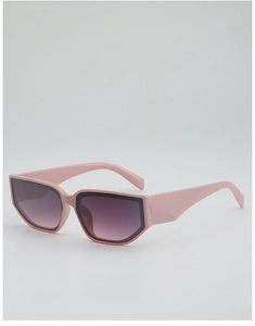 Détail de lunettes de soleil vintage œil-de-chat roses avec verres dégradés violets et branches