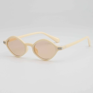 Polygonal irregular cream sunglasses with orange lenses and stylish silver hinge accents