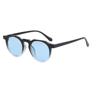 Retro gradient black and white round sunglasses with light blue lenses for a modern look