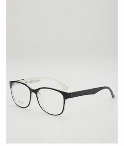 Detail view of TR90 glasses frame showing model TR90-1147 and size 55-18-146 on the lens