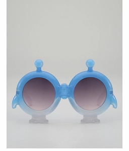 Detail view of cartoon penguin sunglasses for girls with blue gradient plastic frame