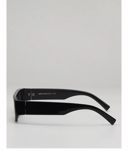 Détail des lunettes de soleil noires ZN3877 montrant les spécifications de la branche