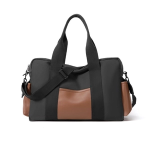 Sac de sport en toile noir et marron avec bandoulière réglable et doubles poignées