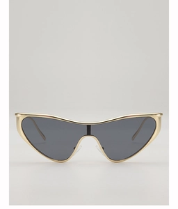 Détail des lunettes de soleil œil-de-chat futuristes or champagne à verres gris
