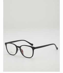 Detailed macro view showing the TR-90 material logo and dimensions on the glasses frame