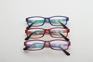 Macro view of TR90 glasses frames showing interior model TR90-1163 and star print pattern