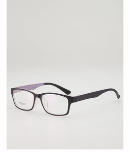 Macro detail of TR90-1129 black and purple two-tone injection molded glasses frame
