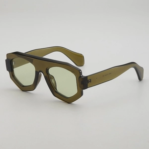 Lunettes de soleil géométriques à dessus plat avec monture vert olive et verres