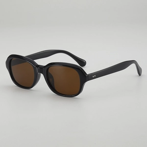 Lunettes De Soleil Rétro À Monture Carrée Monture En PC Verres En AC Anti UV Mode De Voyage En Plein Air Pour Femmes Et Hommes