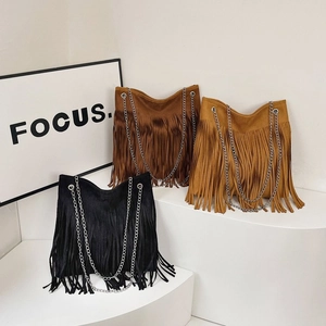 Women's Boho Faux Suede Tassel Shoulder Bag Large Capacity Vintage Crossbody Bag With Silver Metal Chain Handbag