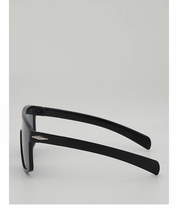 Vue latérale de lunettes de soleil de cyclisme noires avec décorations en argent sur les branches
