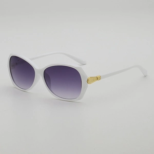 Fashionable women's oversized white square sunglasses with purple gradient lenses